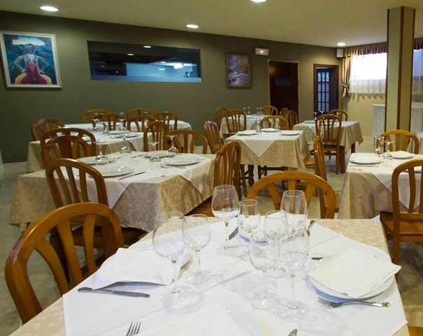 Hotel El Refugio 3 Estrellas Cobreces Nhà hàng bức ảnh