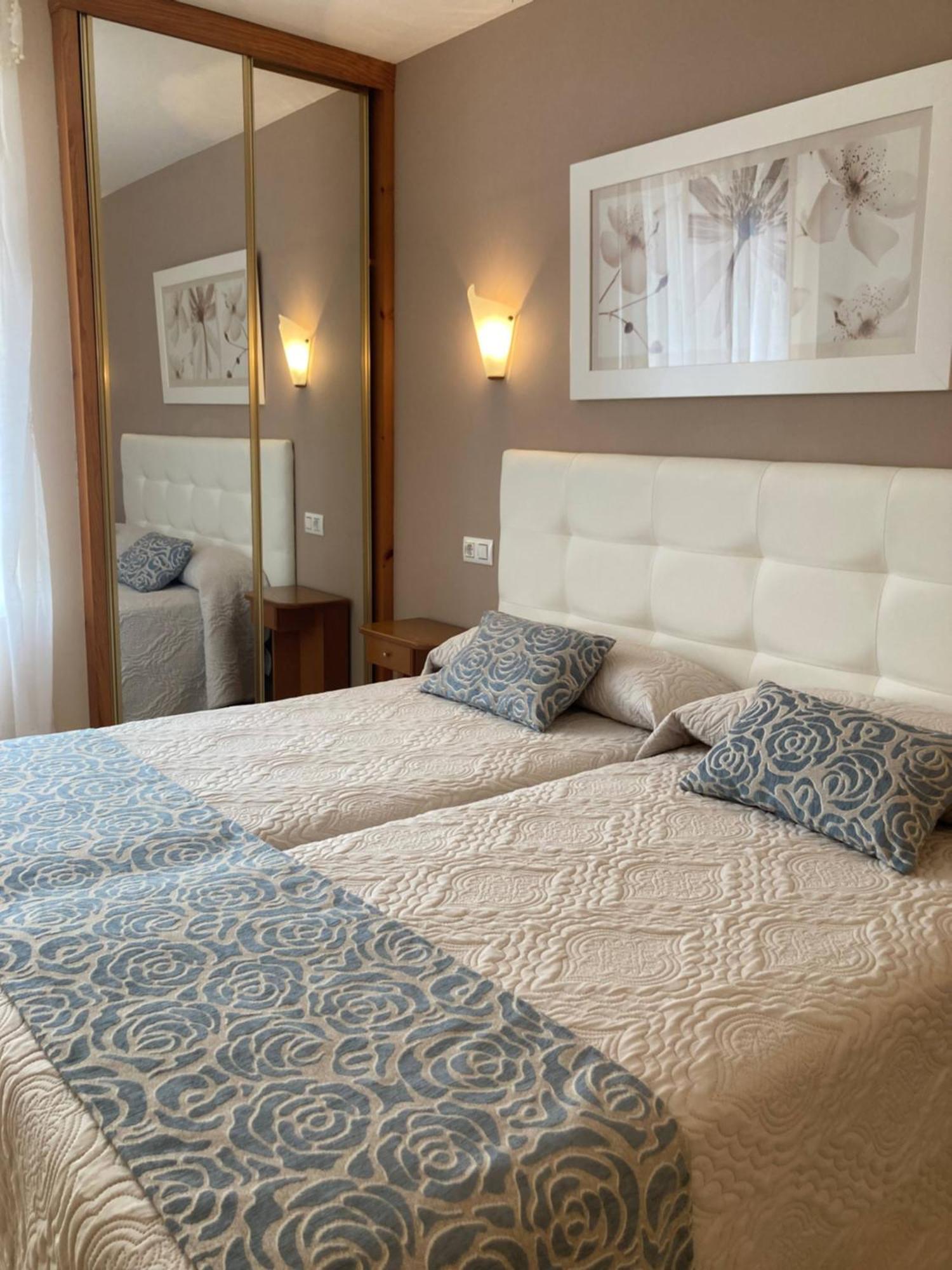 Hotel El Refugio 3 Estrellas Cobreces Ngoại thất bức ảnh
