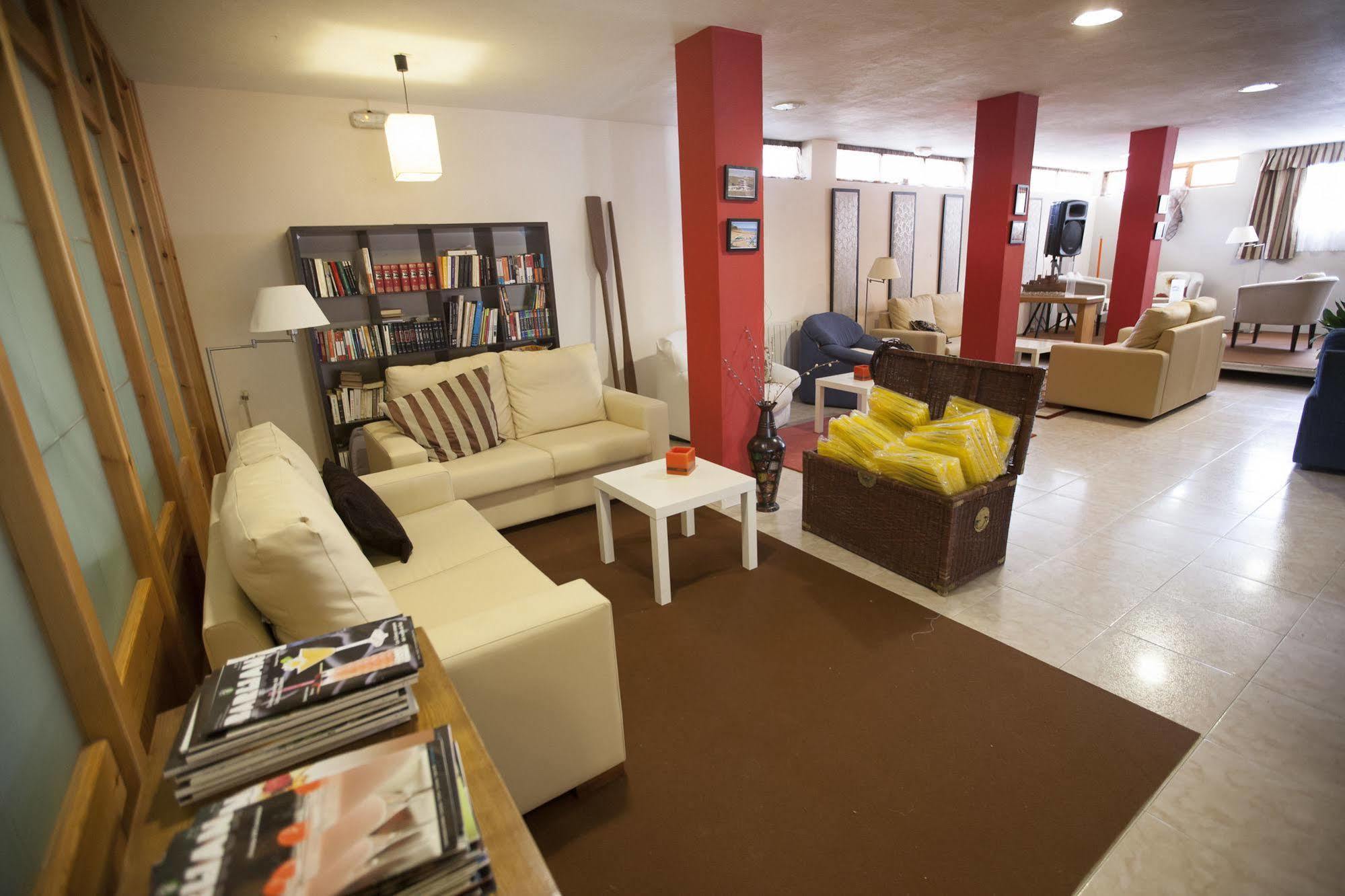 Hotel El Refugio 3 Estrellas Cobreces Ngoại thất bức ảnh